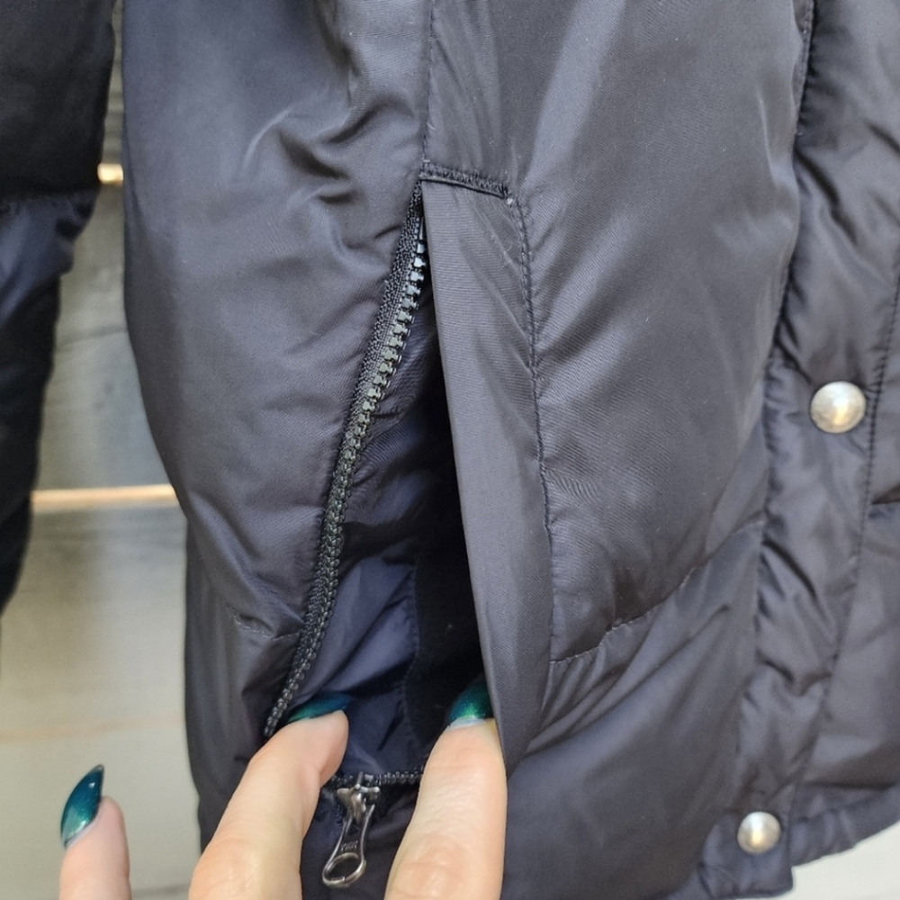American Eagle Black Duck Down Puffer Coat Sz Medium - Picture 3 of 12
